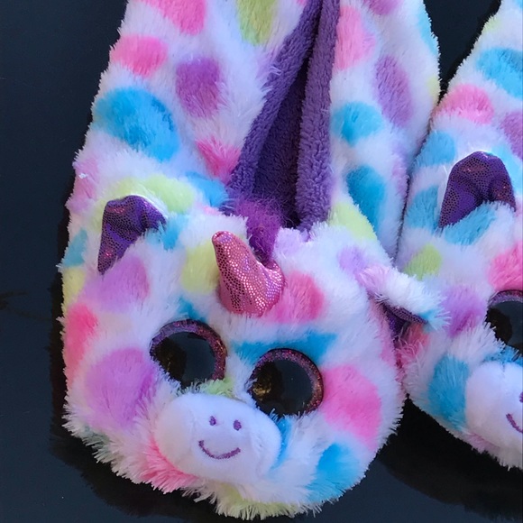 Ty Fuzzy Slippers - Picture 5 of 6